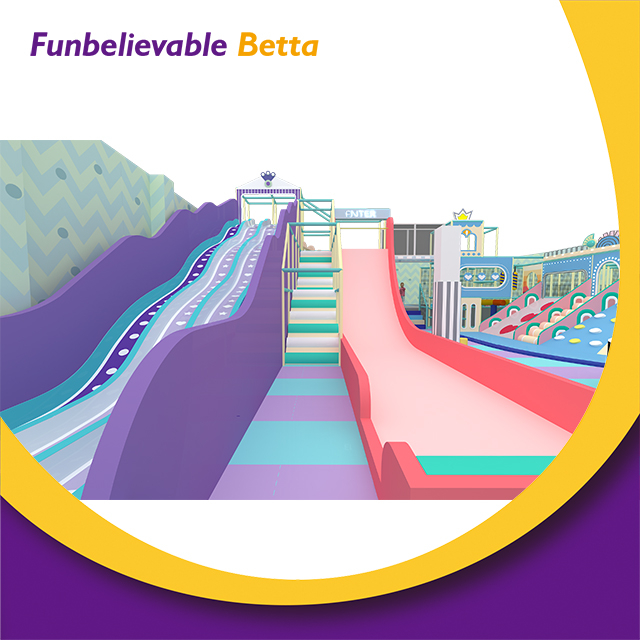 Bettaplay TUV 1200sqm ملعب داخلي للأطفال ملعب داخلي لتسلق الملاهي