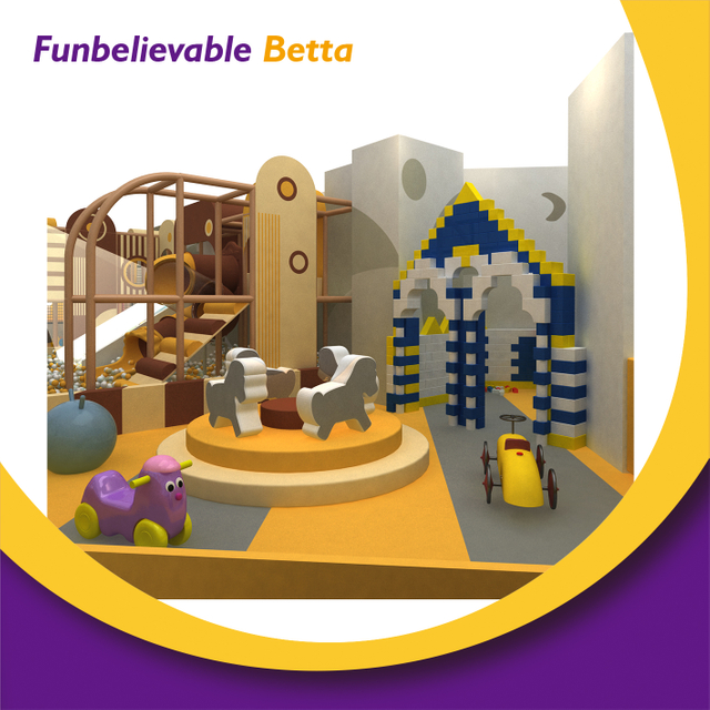 Bettaplay 80 м² Простой желтый и грандиозный дизайн детской игровой площадки в стиле пиратского корабля