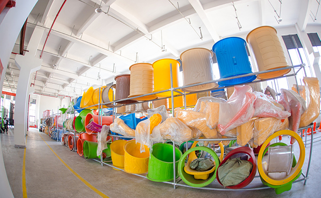 Piezas de plastico3