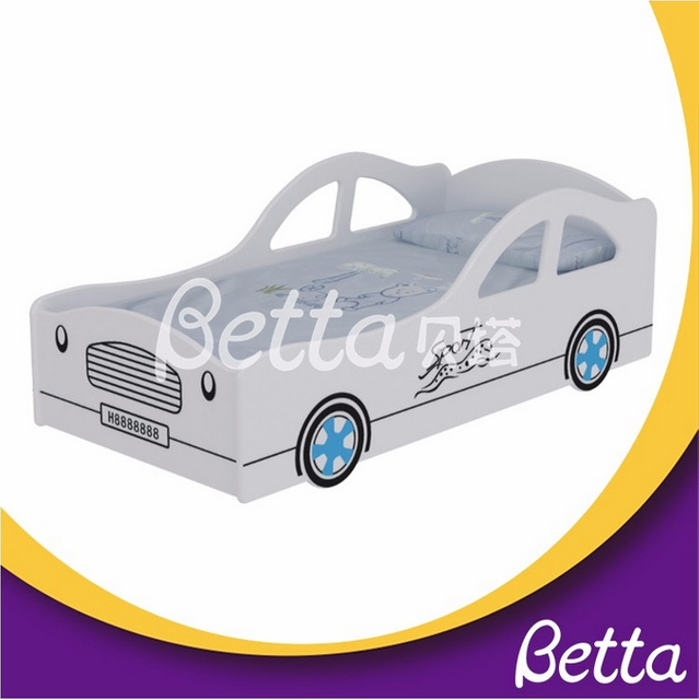 سرير رياض الأطفال المتين من Bettaplay 