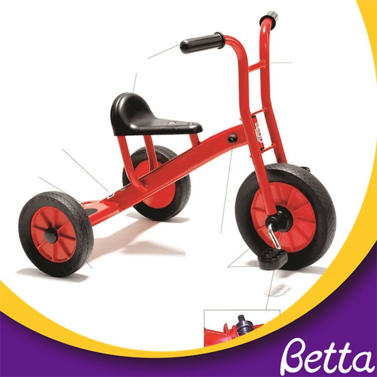 New Fashion Children Small Three Wheels Tricycle