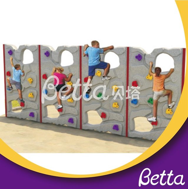 Пластиковый скалодром Bettaplay