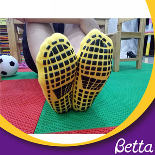 Bettaplay High Quality Polyester Anti-skid Non-Slippery Grip Socks,Kid Trampoline Socks for Jumping