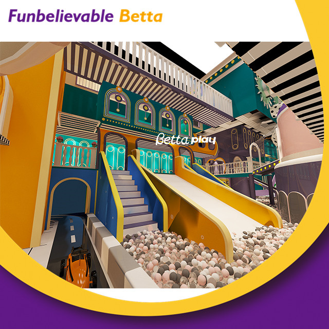 حديقة Bettaplay التجارية للأطفال العامة، حديقة الترامبولين المستطيلة