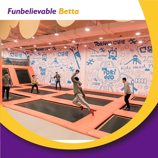 Bettaplay Commercial Dodgeball Zone Trampoline Park Kids داخلي لعب احترافي ترامبولين داخلي للبيع