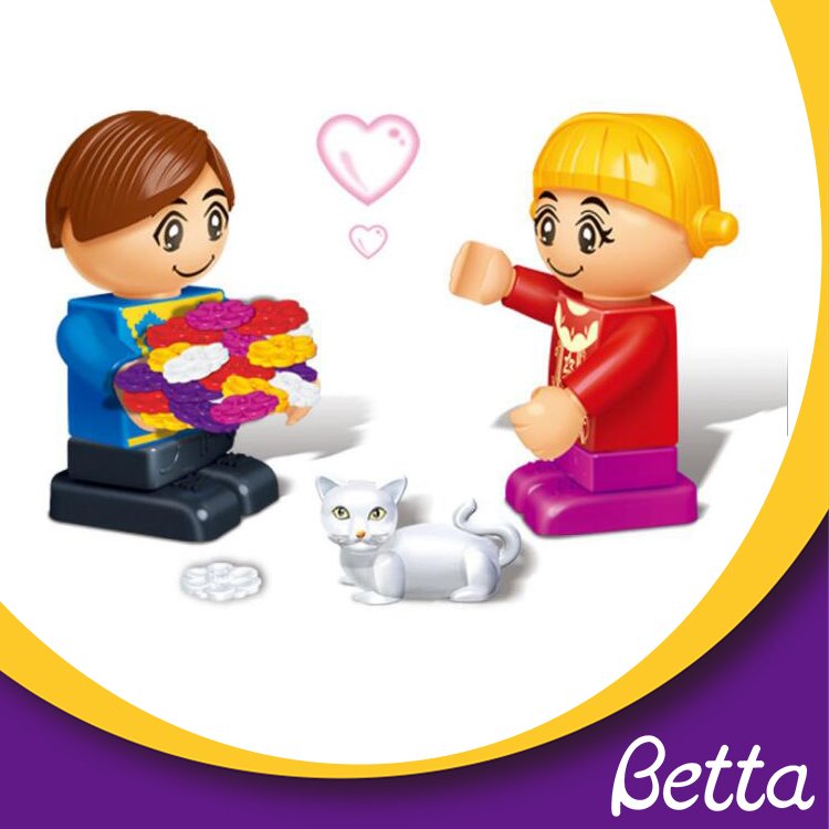 Bettaplay Educational Plastic Building Blocks