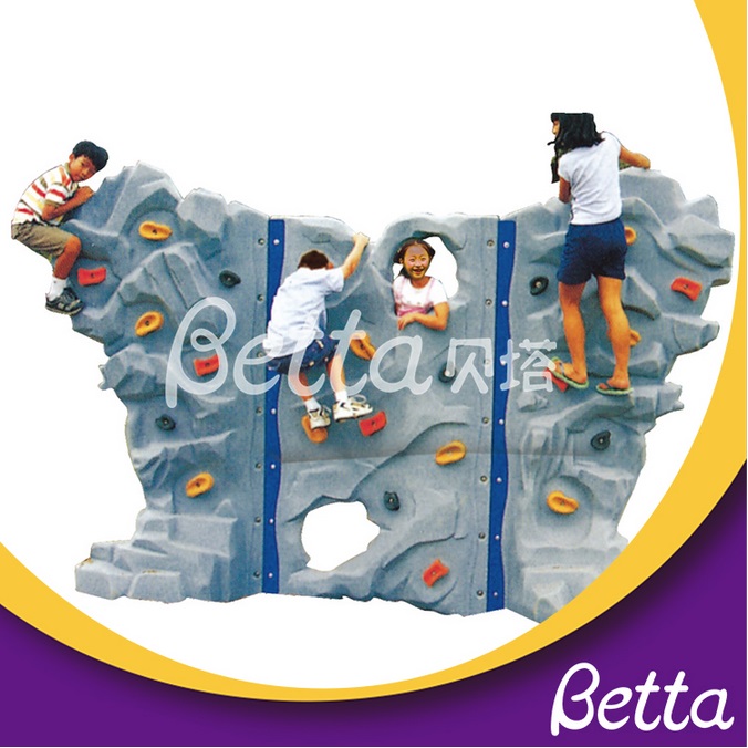 Bettaplay Kindergarten plastic kids rock outdoor climbing structure/backyard climbing Frame