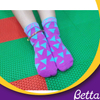 Calcetines antideslizantes antideslizantes de poli&eacute;ster de alta calidad Bettaplay, calcetines de trampol&iacute;n para ni&ntilde;os para saltar