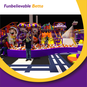 Bettaplay 251㎡ Patio interior Equipo de &aacute;rea de juegos Patio interior con tobog&aacute;n grande para ni&ntilde;os