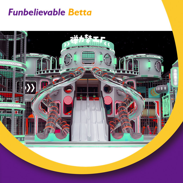 مجموعة ملعب داخلي كبير مخصص من Bettaplay بمساحة 3600 متر مربع للأطفال، مركز لعب ناعم مع نفق حفرة كروية منزلقة للعب الأدوار للأطفال