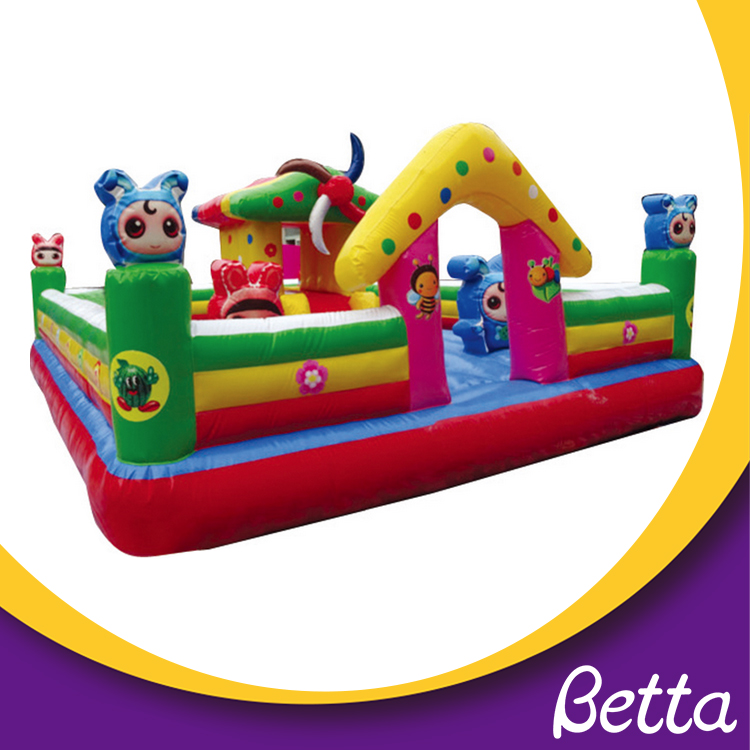 Bettapaly Colorful charming inflatable jumping castle