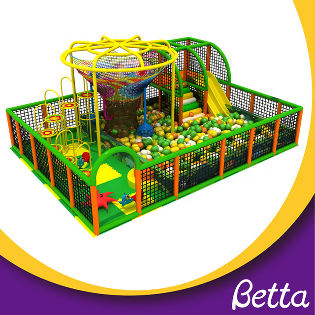 Bettaplay تصميم جديد للملعب الكروشيه