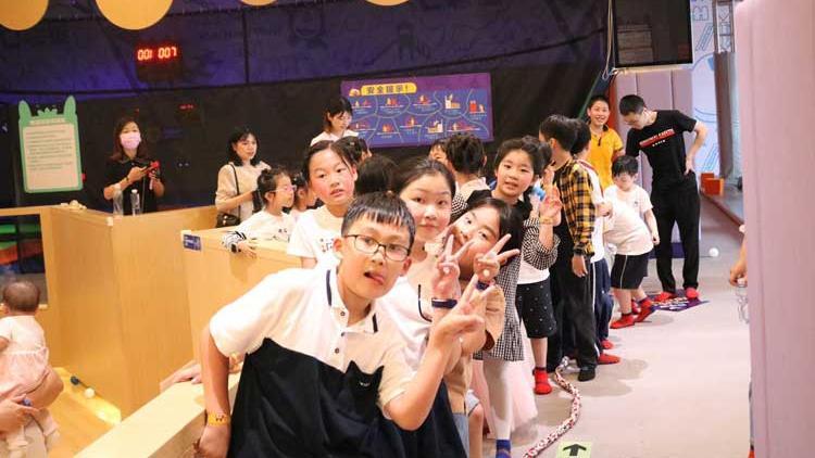 How to ensure the safety and avoid accidents in the indoor children playground?
