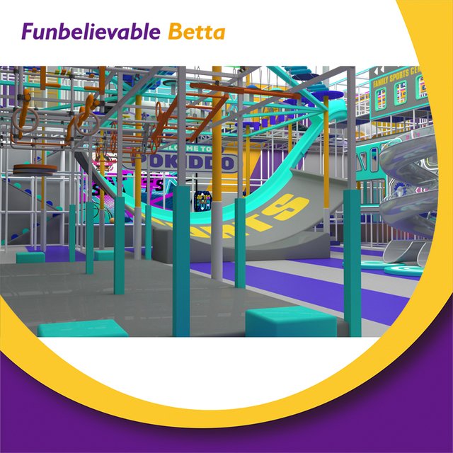 Bettaplay 2500 SQM &Aacute;rea de juegos interior integral para ni&ntilde;os Toboganes interiores grandes Atracciones de carnaval Equipo de entrenamiento de Parkour