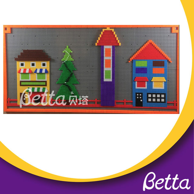 Строительные игрушки Bettaplay на базовой пластине своими руками