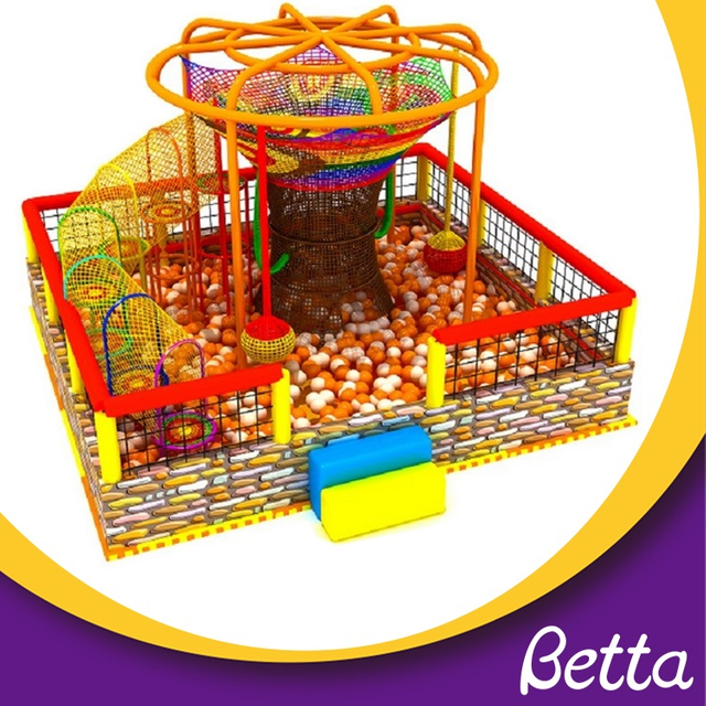 Bettaplay ملعب داخلي كروشيه صغير للأطفال يلعبون 
