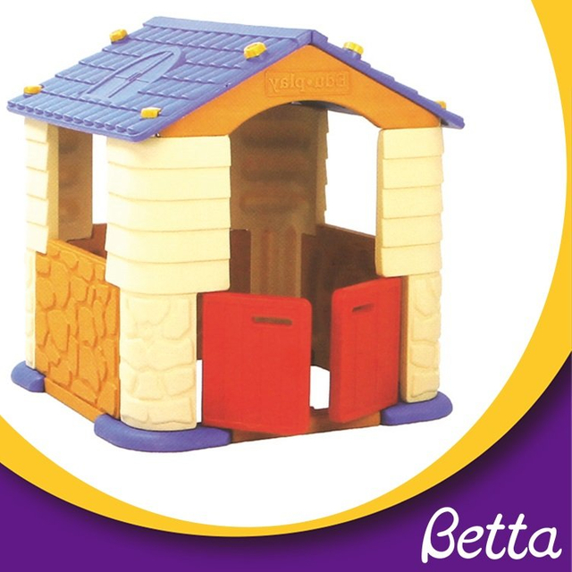 Детский игровой домик на открытом воздухе Bettaplay Castle