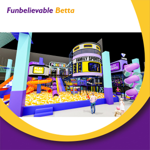 Передовые электронные устройства Bettaplay площадью 2600 м&sup2;. Крытый батутный парк с большой шариковой ямой и обычными горками для коммерческого использования.