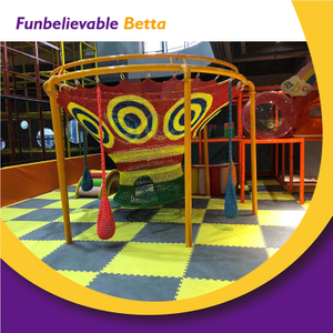 Bettaplay تخصيص لعبة التسلق هوت قوس قزح الكروشيه تسلق شبكات الأطفال للملعب الداخلي 