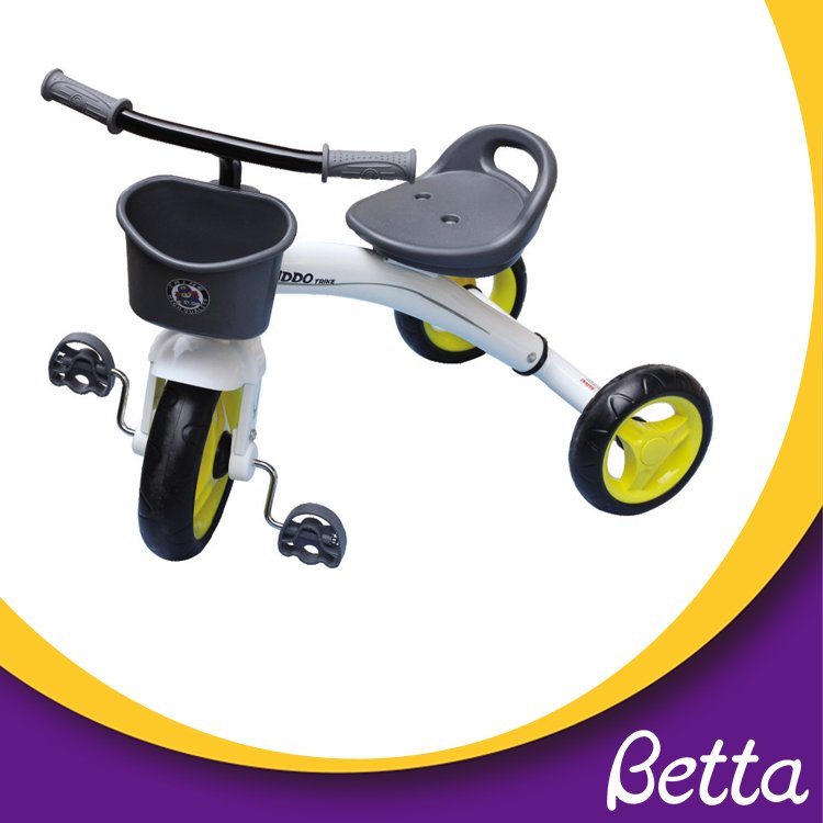 pedal tricycle