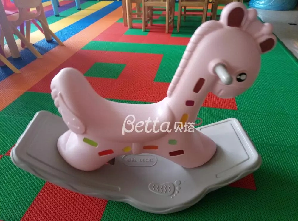 польза от частой игры детей в качалках