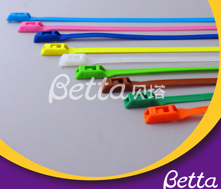 CE6DCBA36736546E5FBED24087DC15E_