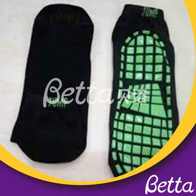 Bettaplay anti slip trampoline Grip Socks بالجملة