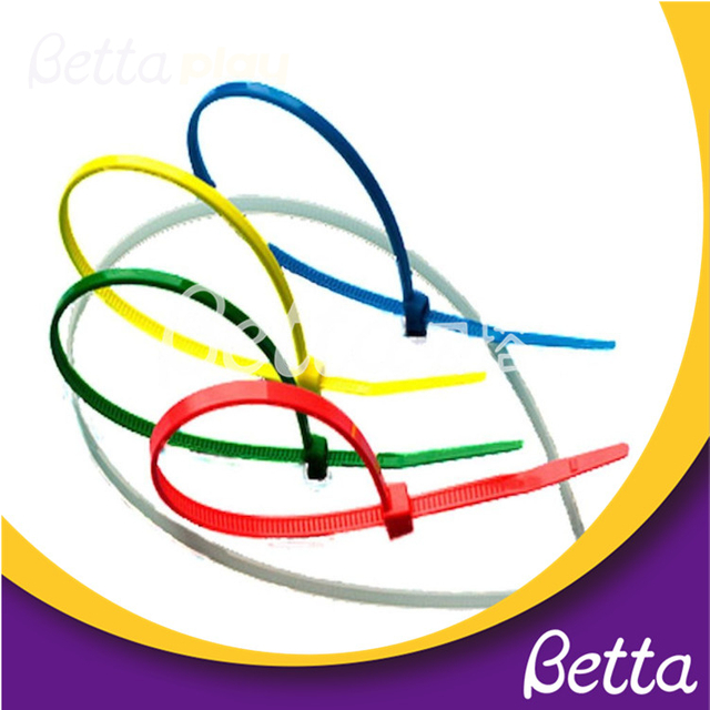 ملحقات جديدة للملعب الداخلي العالي لعام 2019، أربطة كابلات من النايلون الرغوي الواقي الناعم