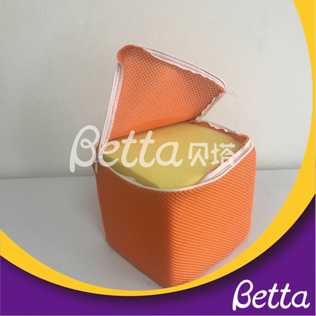 Покрытие из пенопласта Bettaplay для детской игровой площадки в помещении и на открытом воздухе