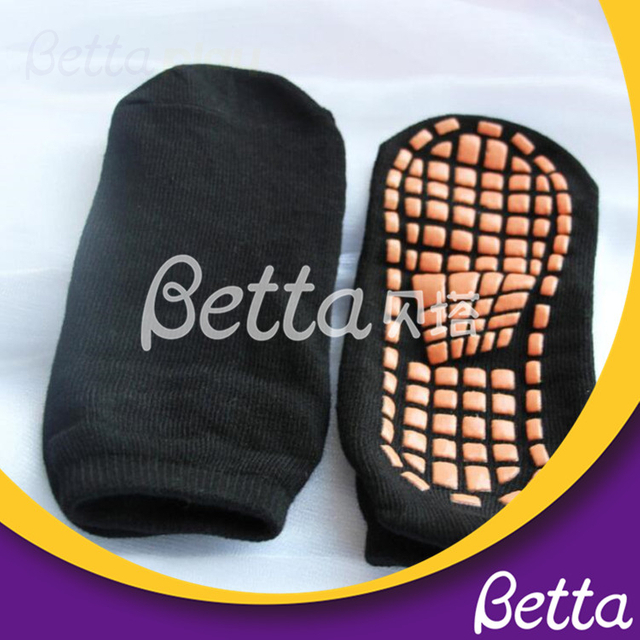 Calcetines de parque de trampol&iacute;n antideslizantes personalizados Bettaplay para ni&ntilde;os y adultos