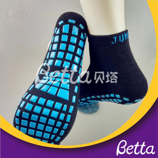 Bettaplay trampoline socks anti-slip for outdoor playground