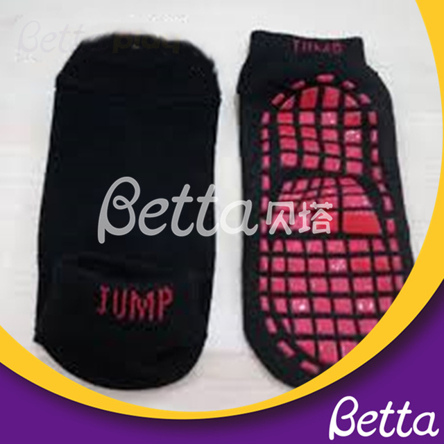 bettaplay السلامة المضادة للانزلاق الجوارب قبضة trampoline