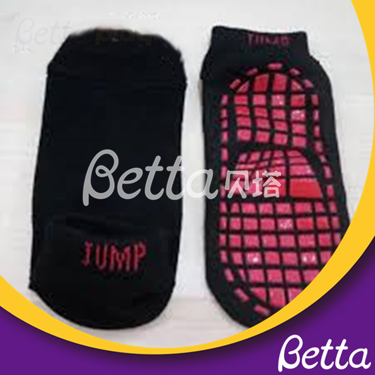 Bettaplay Customed Anti-slip Trampoline Park Socks for kids and adults