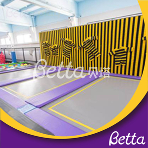 Bettaplay Spider Wall for trampoline park