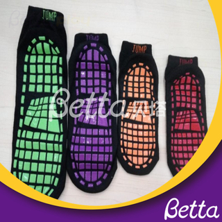  Wholesale Unisex Cotton Anti Slip Trampoline Socks 