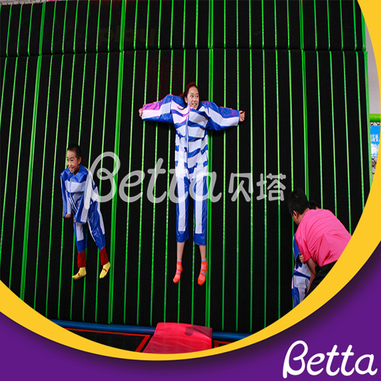  Popular Commerical Kids Small Trampoline Park Indoor with Spider Wall 