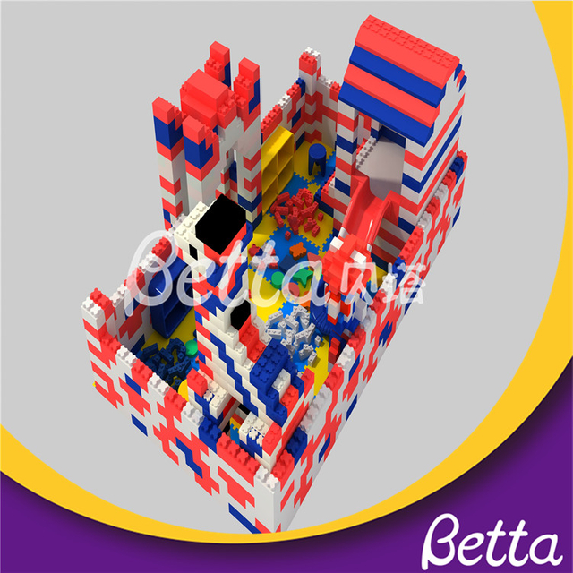 كتلة بناء EPP كبيرة للملعب الداخلي